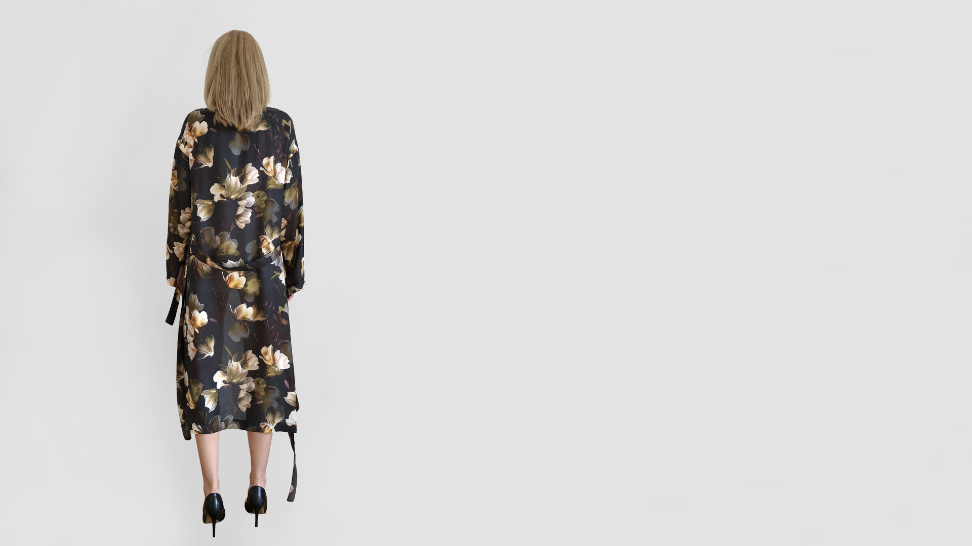 płaszcz w kwiaty no. 31